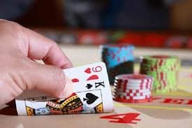Halaman pemilihan meja live blackjack di eu9 login menampilkan pilihan studio, batas taruhan, dan statistik permainan
